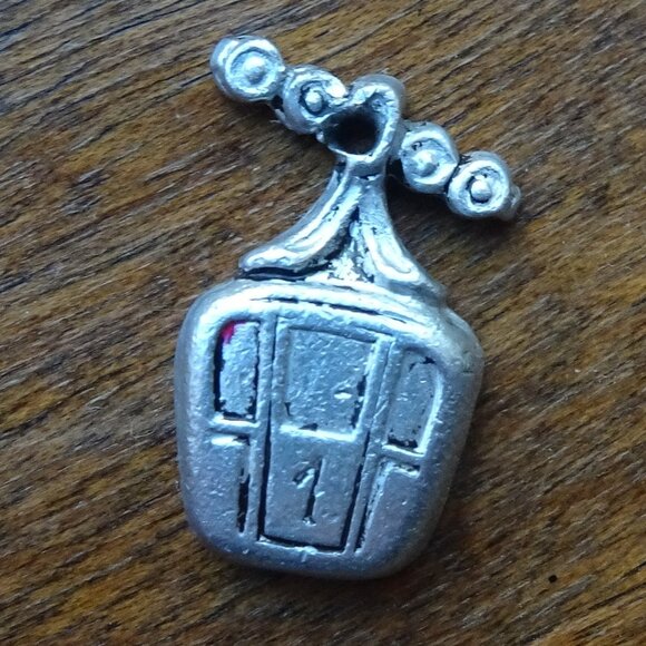 1970s Banff Alberta Gondola Pendant Charm - Picture 1 of 3